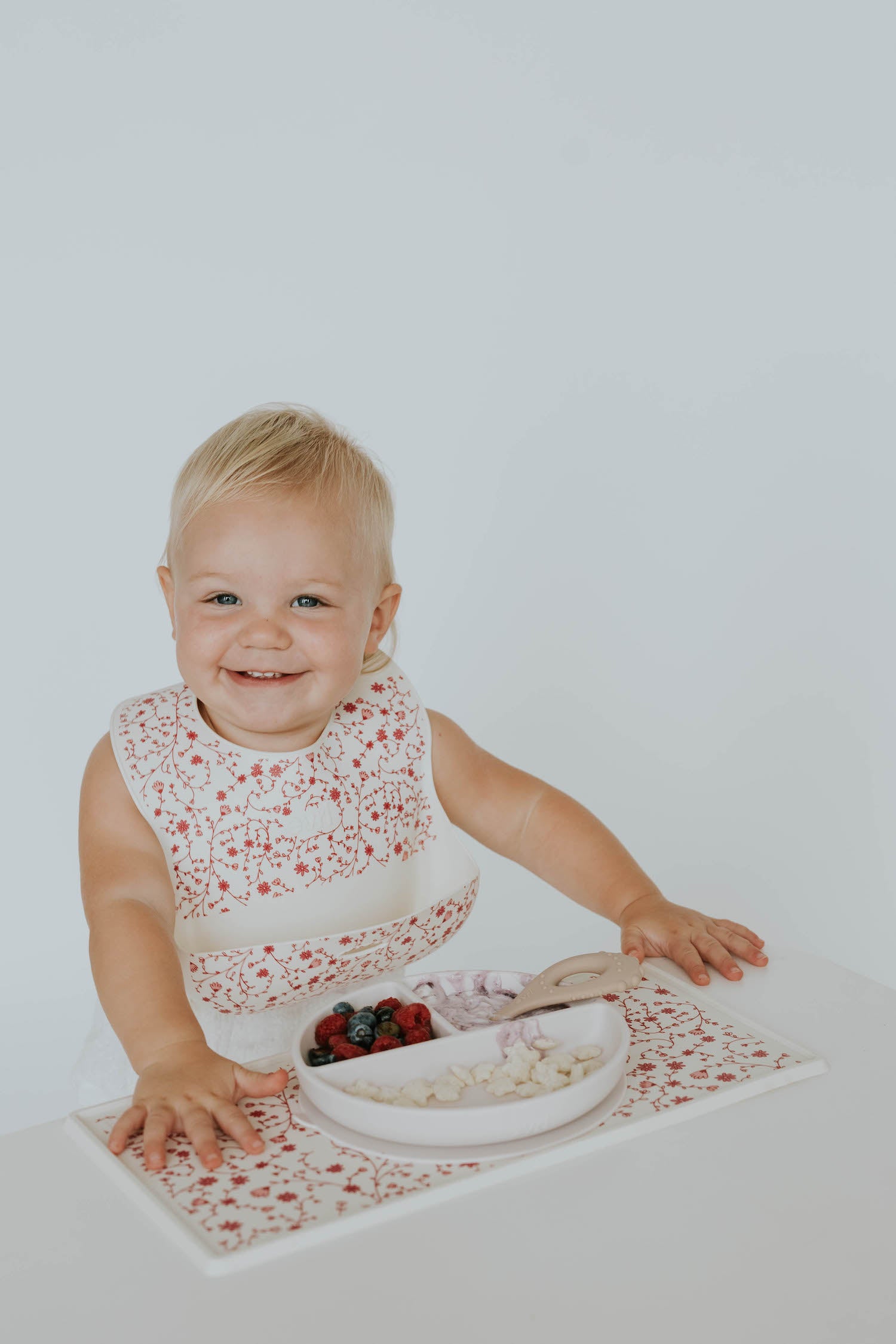 summer infant silicone placemat Printed Silicone Placemat Blossom – Evri